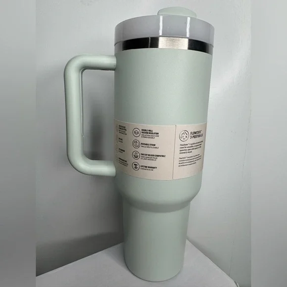 Stanley FlowState Quencher H2.0 Tumbler / 40oz / Color: Mist - Picture 7 of 12